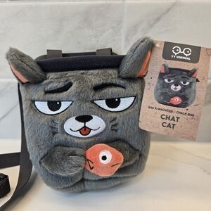 YY Vertical Climbing Chalk Bag With Chalk And Strap chat cat new with tags gray